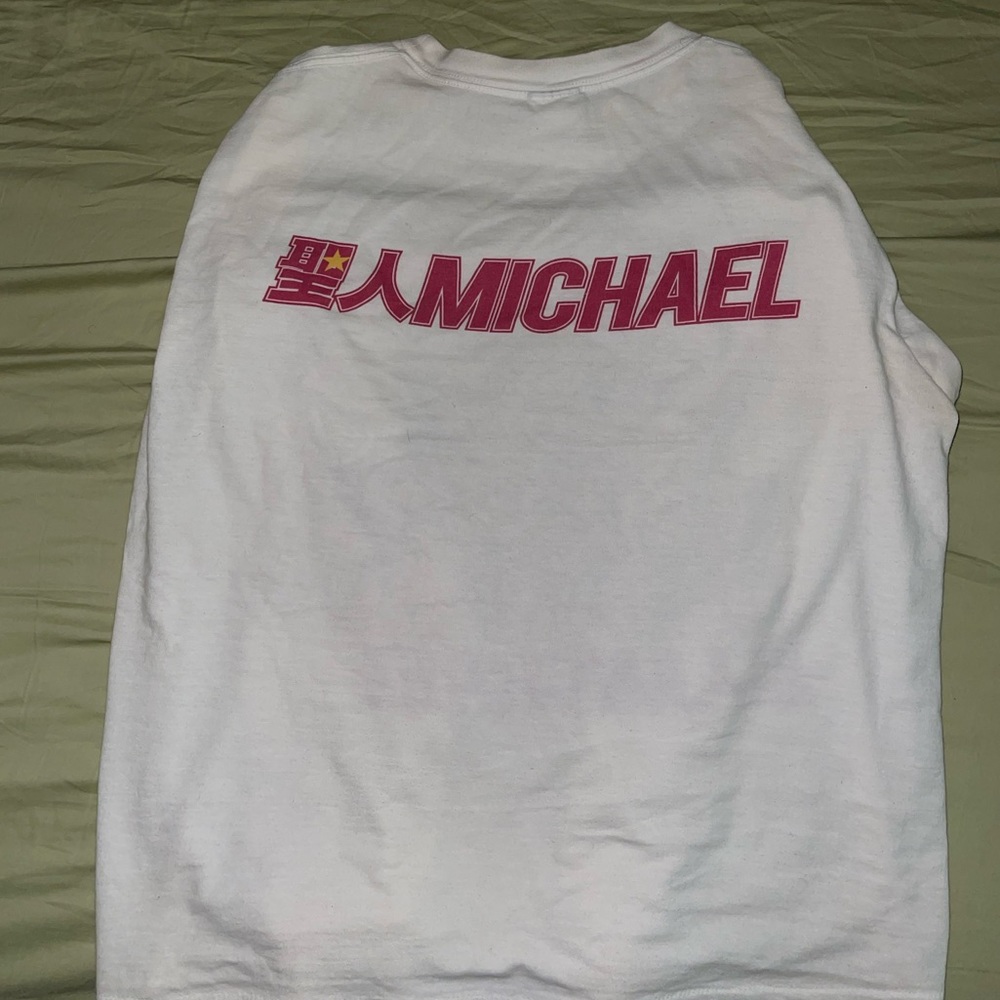 Used - Picture 2 of 6